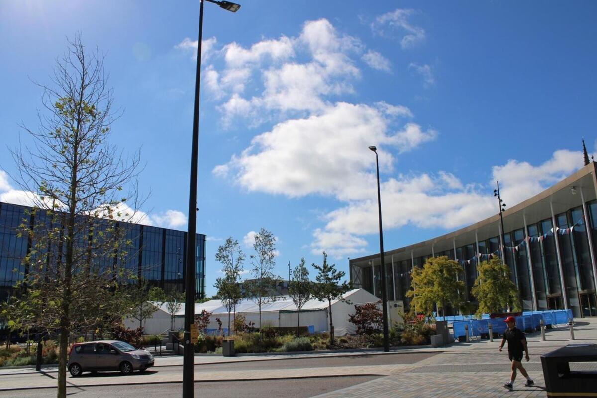 Two Bedroom Apartment, Free Parking, Close To Uclan And Free Wifi Preston  Esterno foto