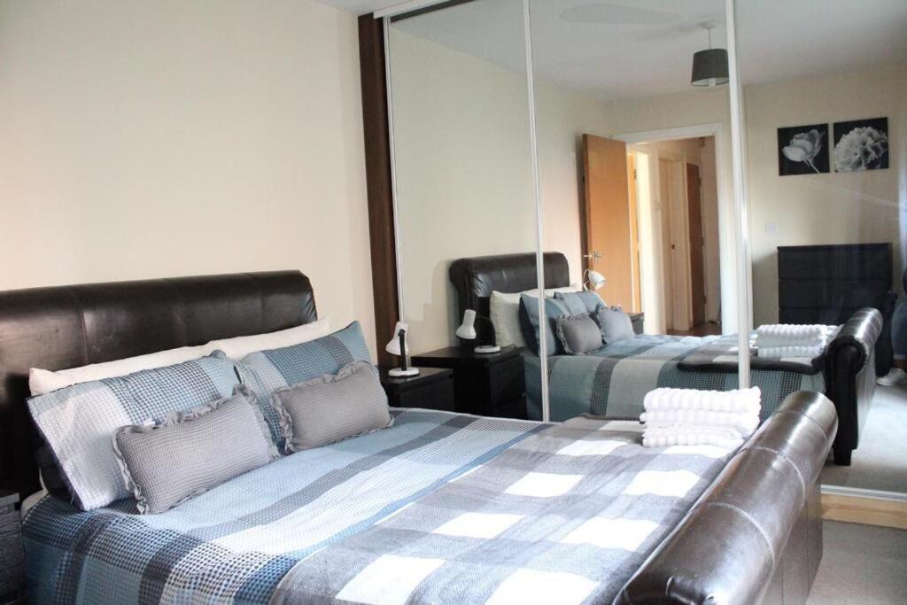 Two Bedroom Apartment, Free Parking, Close To Uclan And Free Wifi Preston  Esterno foto